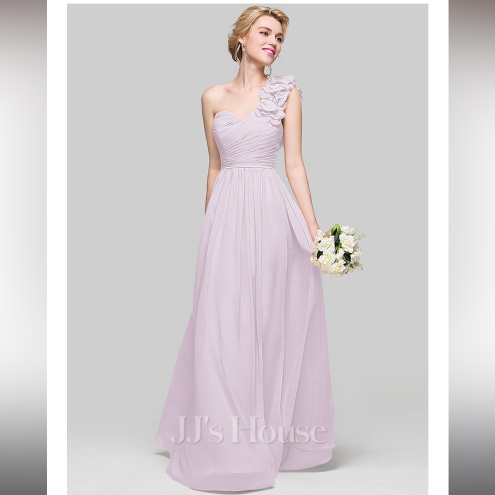 JJs House - Soft Purple One-Shoulder Gown
